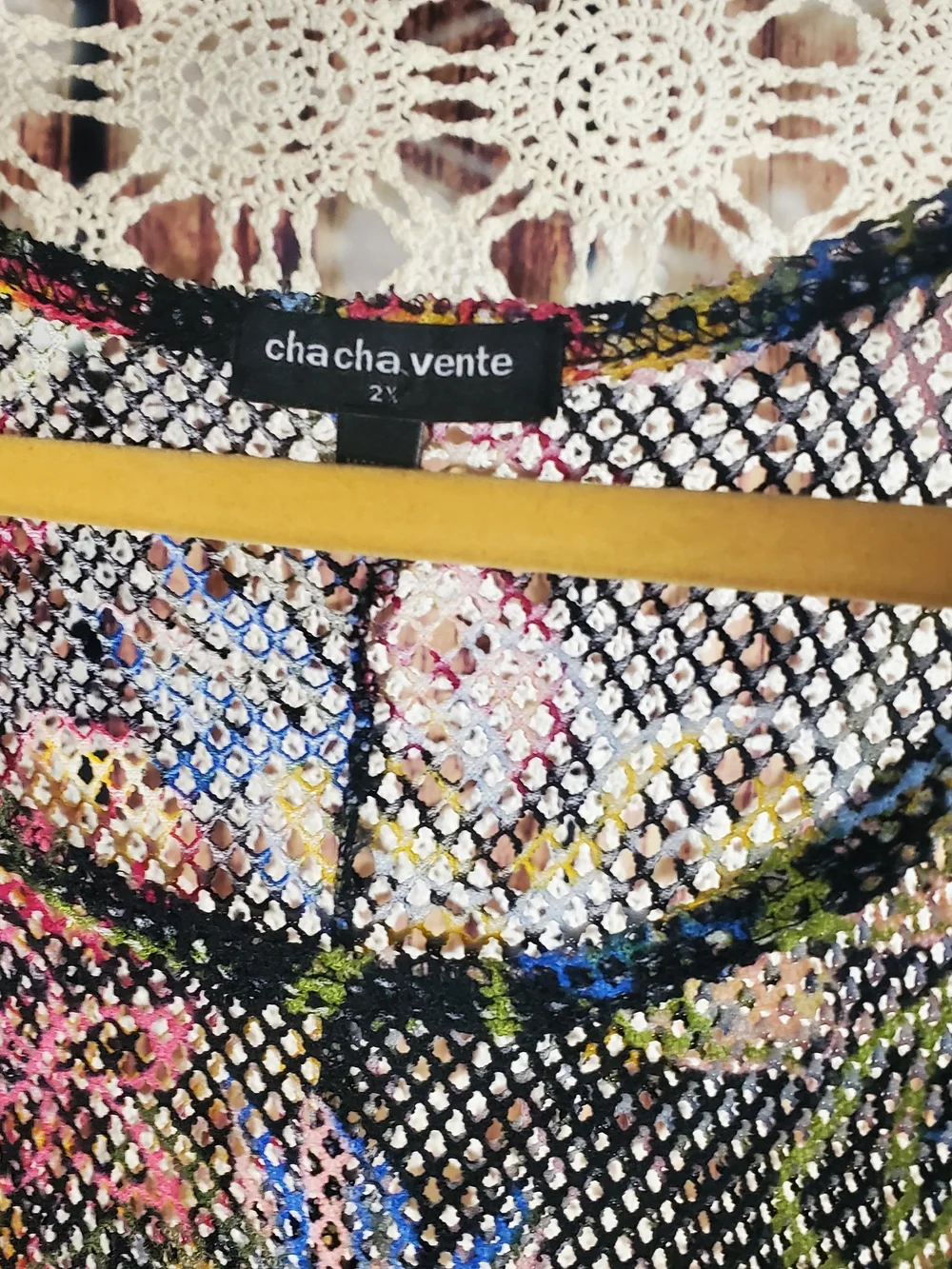 NWOT Floral Mesh Overlay Top with Black Base - Picture 3 of 5